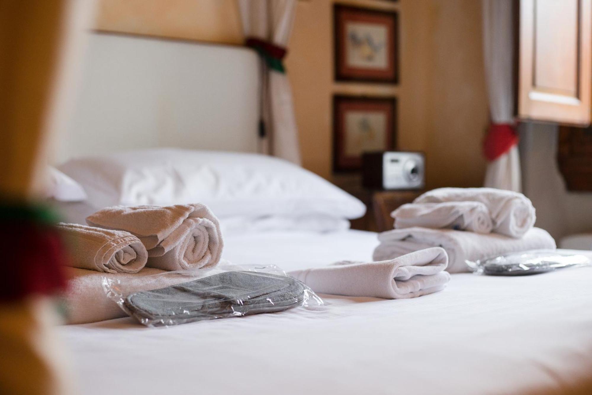 Boutique Antica Johlea Couette-café 3*