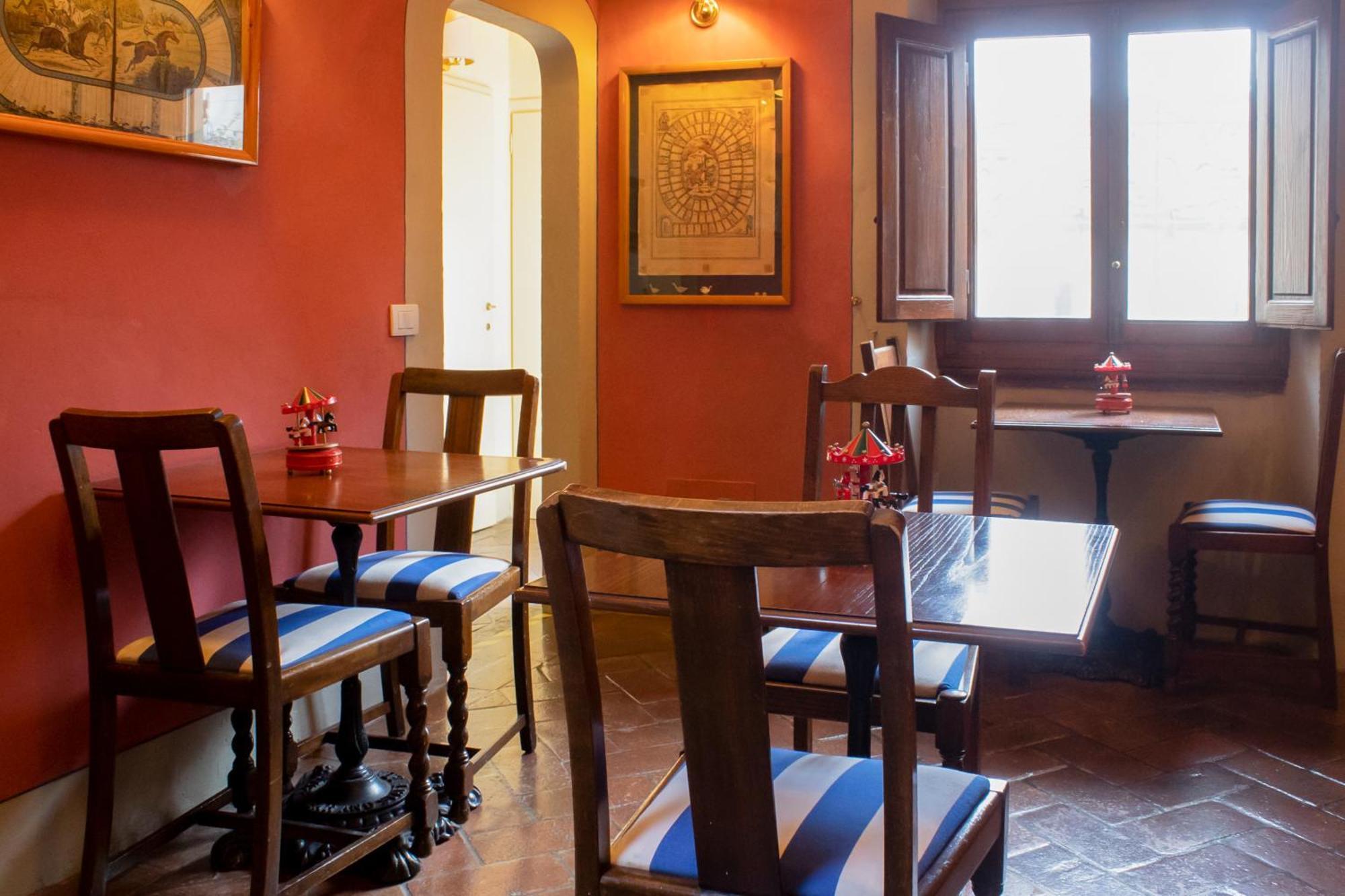 Boutique Antica Johlea 3* Florence